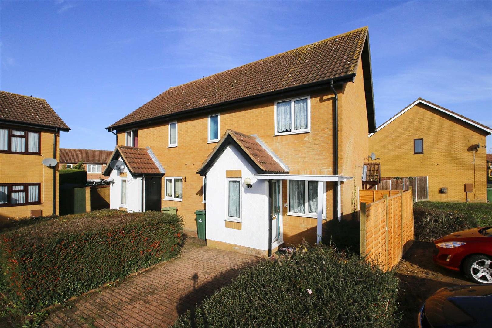 1 bed property in Sullivan Crescent, Milton Keynes